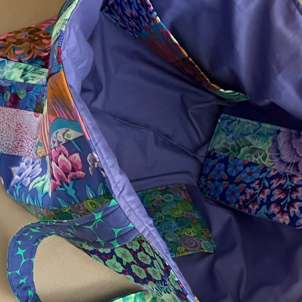 Summer tote, fun and flashy